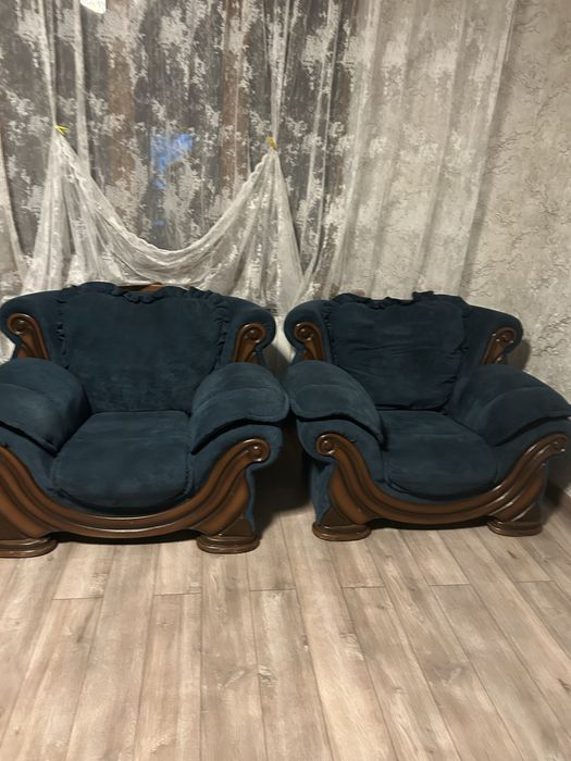 Диван с креслами