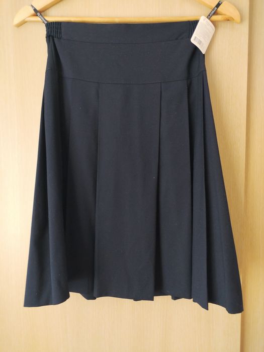 Продам комплект  школьной формы