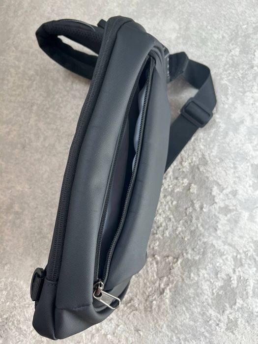 Продам мини рюкзак-сумку через плечо