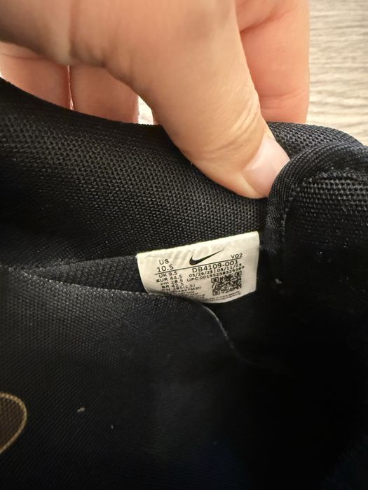 Продам кроссовки найк