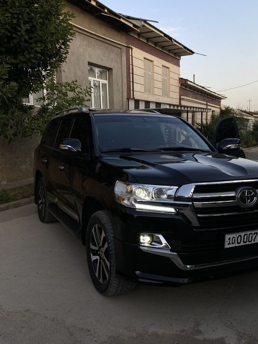 Продам своя Tayota