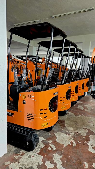 Excavator Lubeck W100 NOU- motor Diesel- Plata in rate/Leasing