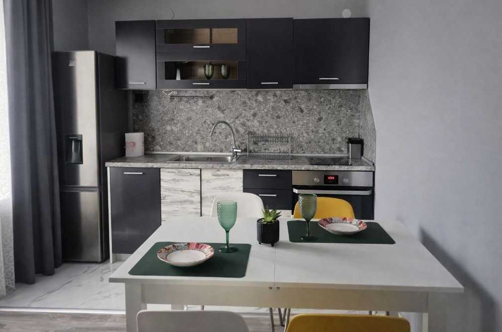 Дава се под наем Двустаен апартамент в София, Зона Б-5 - 78 кв.м за 686.97 € - Снимка #2