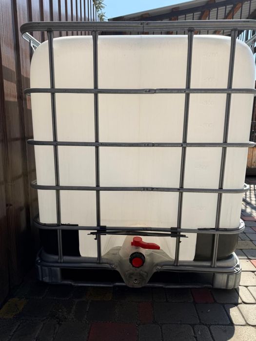 Продам емкость для воды