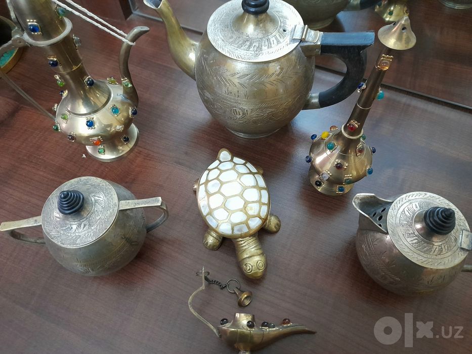 Коллекция посуды и декора из мельхиора