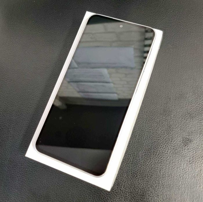 Смартфон Samsung Galaxy A36 5G (6/128GB) – като нов!