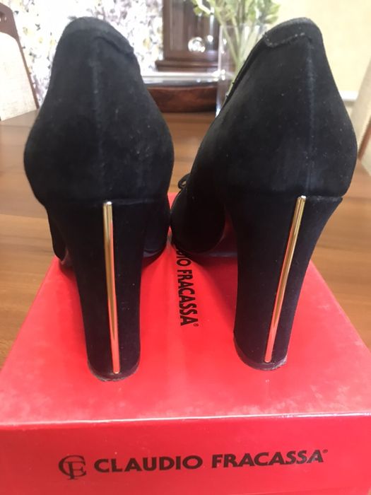 Продам туфли