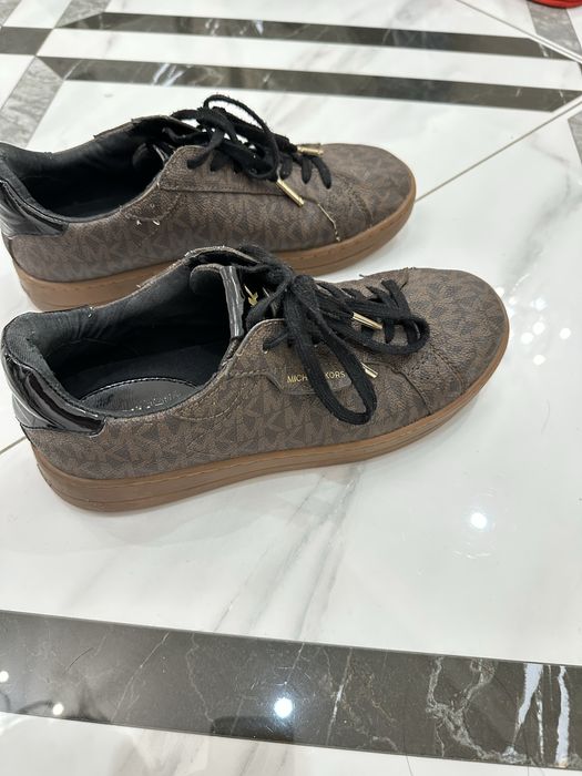 Обувь майкл корс
