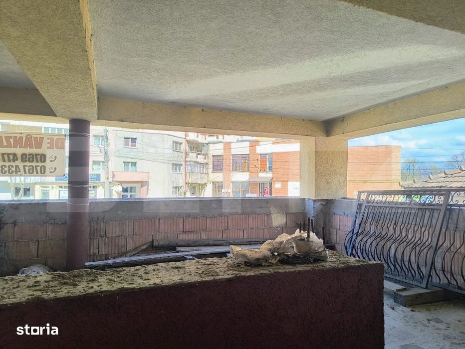 Casa de vanzare, 5 camere, 285 mp - Dej