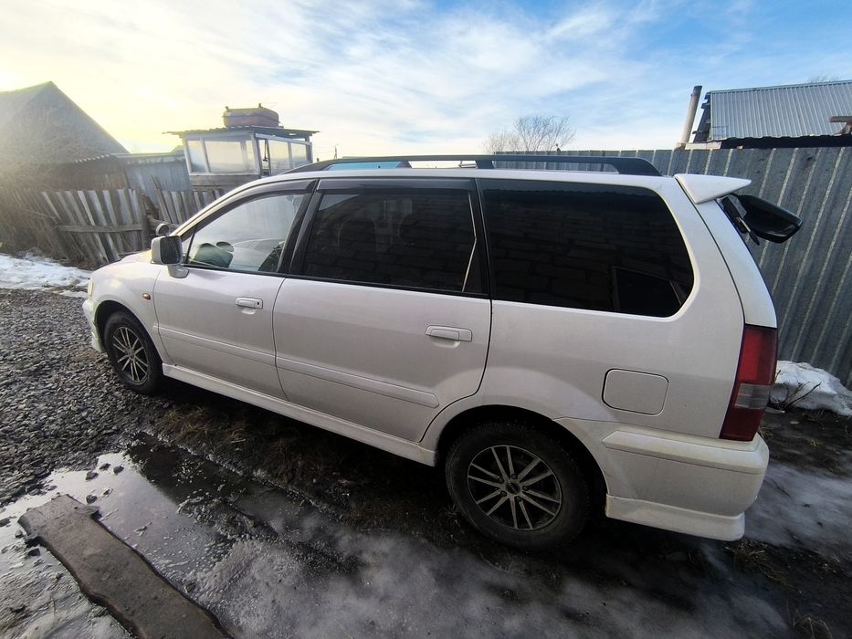 Продам Митсубиси шариот грандис