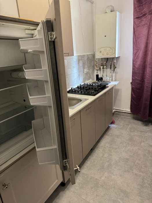 Închiriez apartament Bulevardul Castanilor
