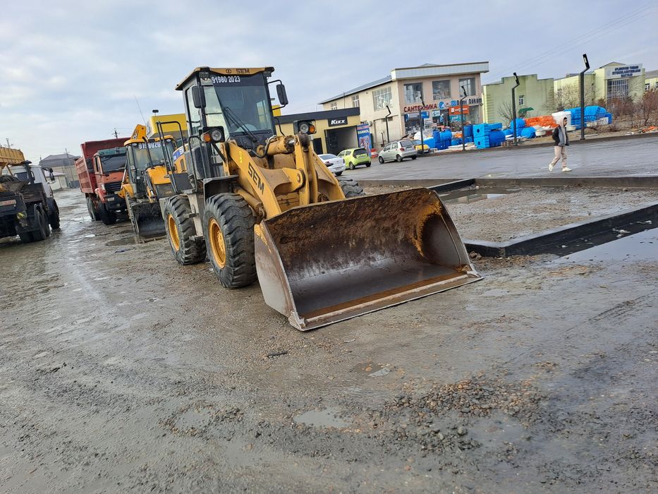 Экскаватор погрузчик хизмати гиждувон шахар буйлаб