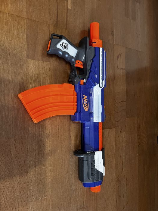 Игрушечные пистолеты, винтовки Nerf б/у