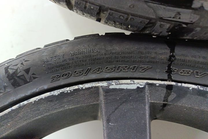 Set jante aliaj cu anvelope 205/45R17 88V M+S NEXEN 9684670580 4x108