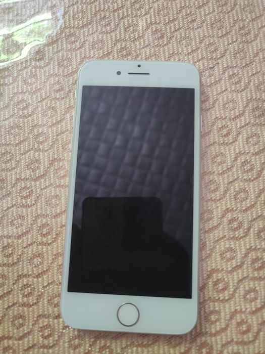 iPhone 7 sotiladi