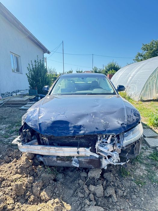Audi a4 b8 2008г на части