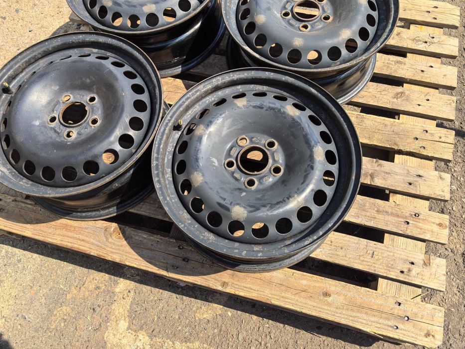 16 цола 5 х 108 мм Форд Мондео / Ес макс / Куга - 14 мм шпилки !