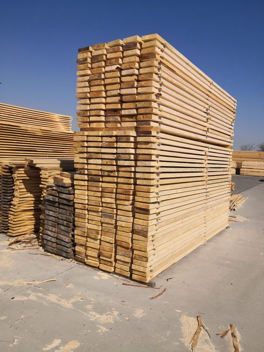 Cherestea de CALITATE superioara, uscata, de vânzare(scândură, corni,