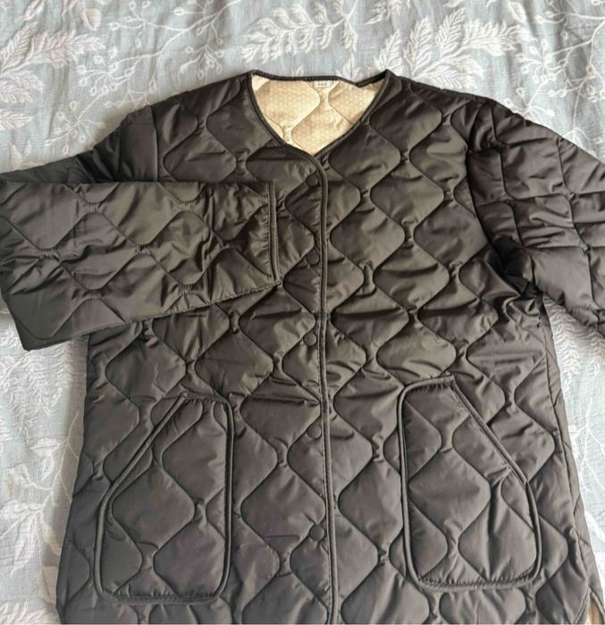 Демисезонная куртка новая