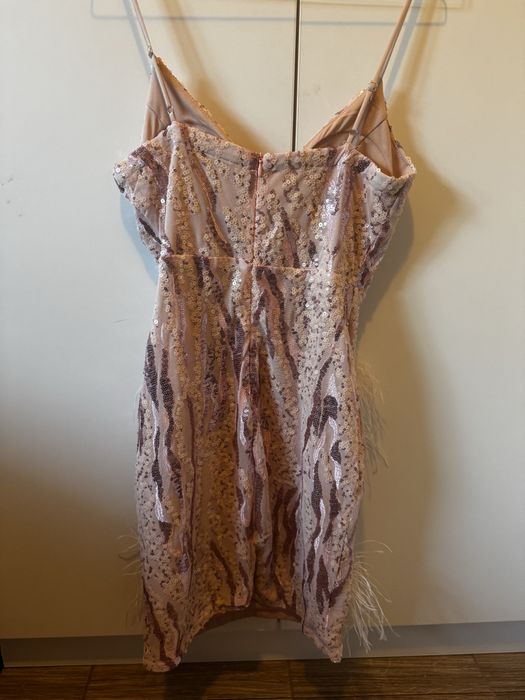 Официална рокля без забележки