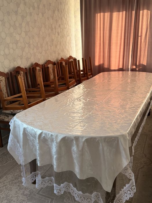 Срочно продается стол!