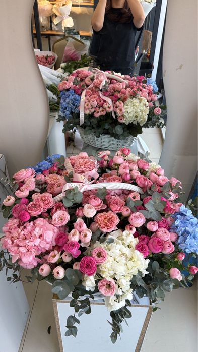 Гул цветы свежи