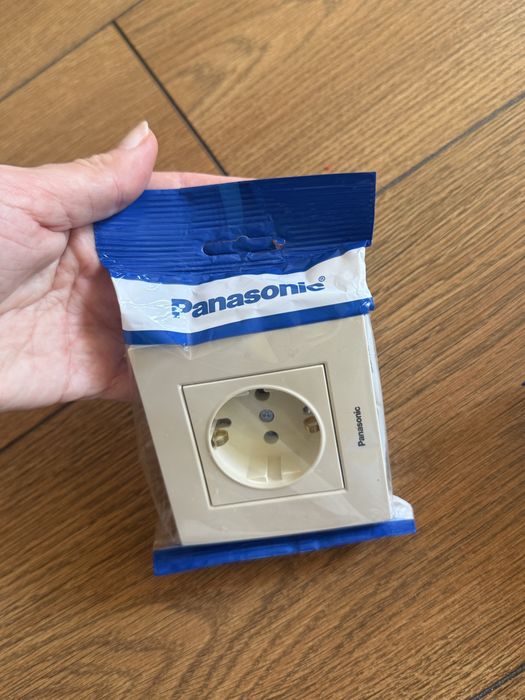 Контакт единичен Panasonic Karre Plus