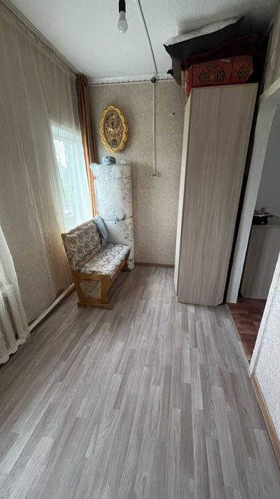 Продам в Бензострое