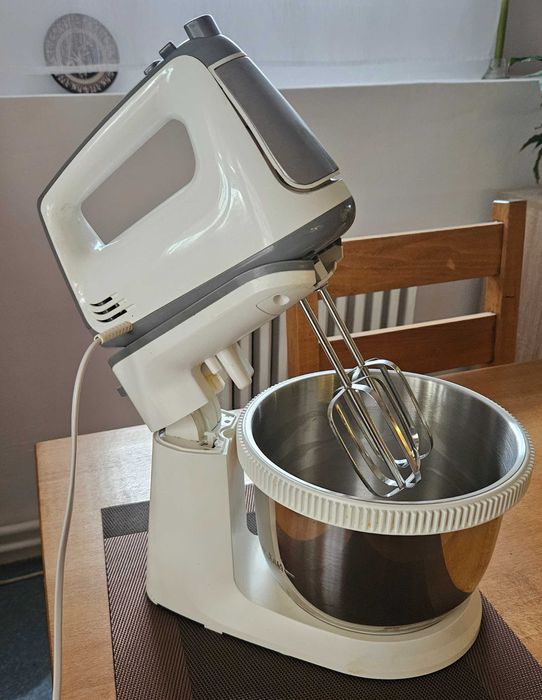 Mixer cu bol Myria