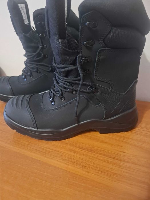 Мъжки обувки. Кубинки