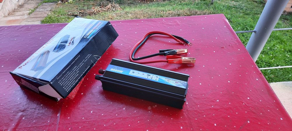 Invertor 2000 W, 1000 W real , și controler solar 100A