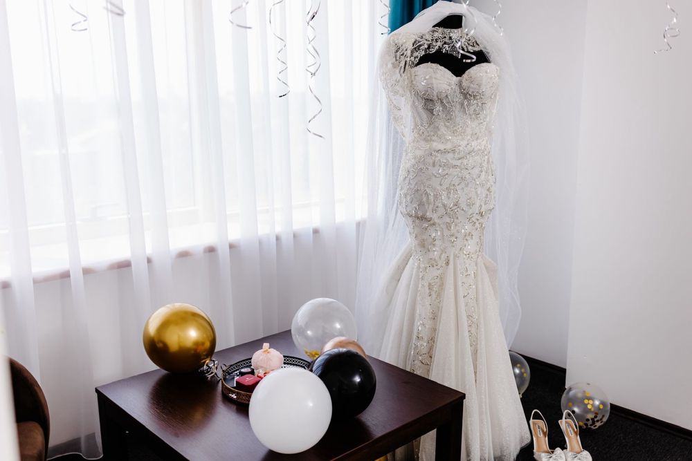 Inchiriez manechine mireasa/mire