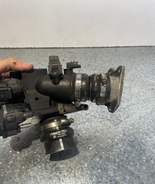 Clapeta admisie 96 864 878 80 Ford Focus a 2-a generatie (facelift)