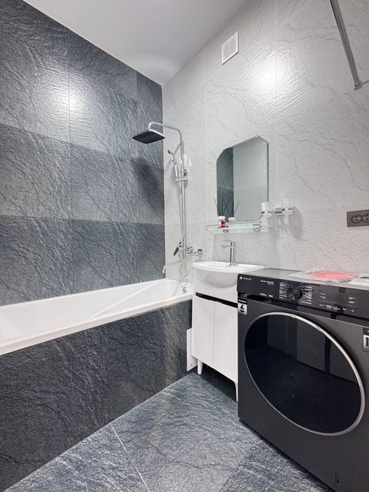 ×Чиланзар 11, 1в2/4/4 ‼️Евроремонт, 33м²‼️ Продаётся квартира