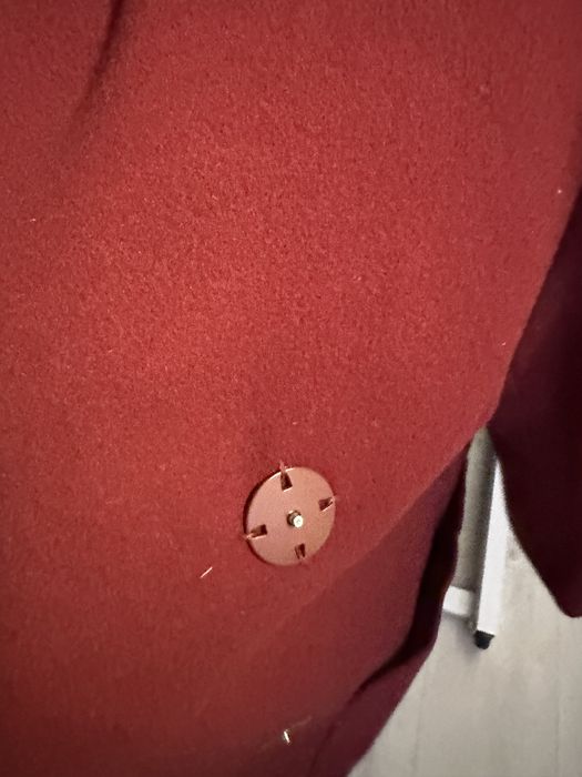 Продам пальто Benetton размер 44