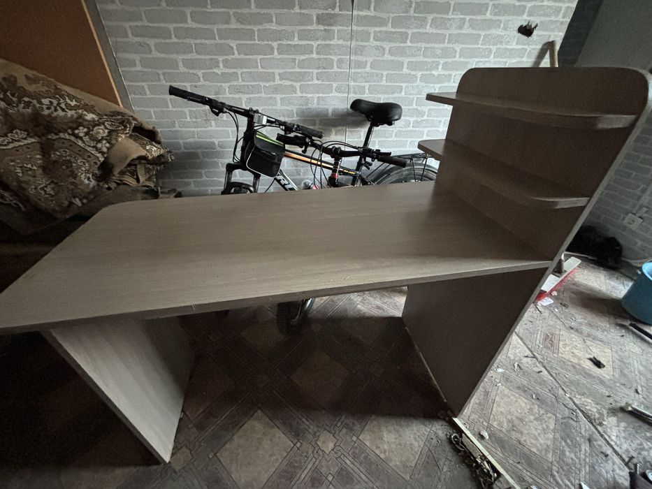 Стол для маникюра