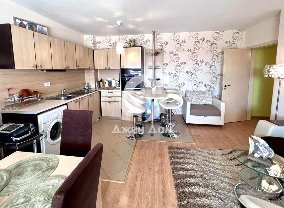 Продава се Двустаен апартамент в с. Кошарица, Област Бургас - 71 кв.м за 1015 €/кв.м - Снимка #1