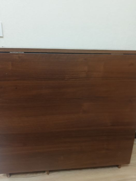 Отдам даром столы