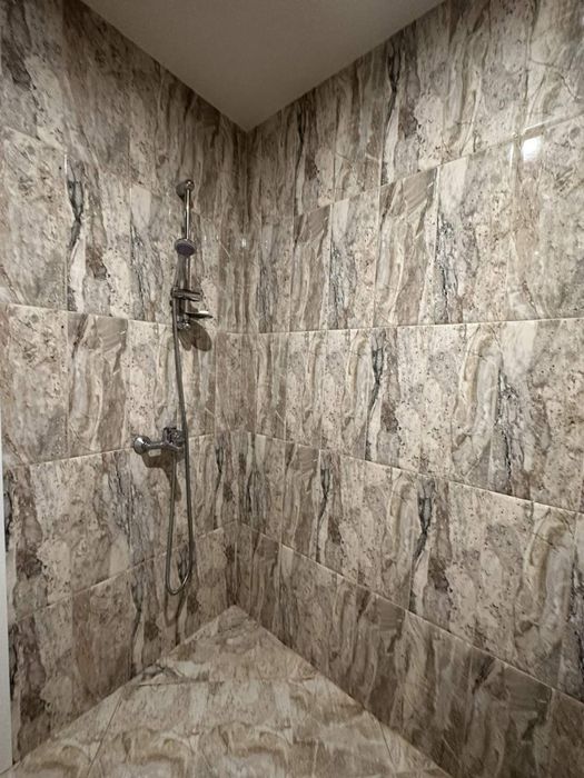 Дава се под наем Тристаен апартамент в София, Градина - 85 кв.м за 797.64 € - Снимка #2