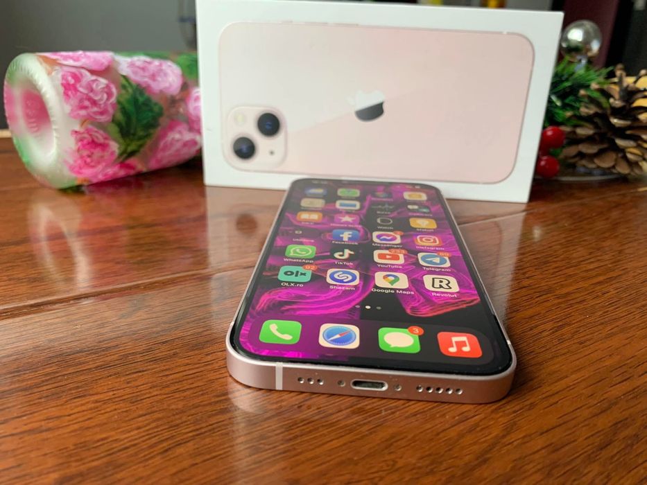 iPhone 13 Pink 128GB impecabil
