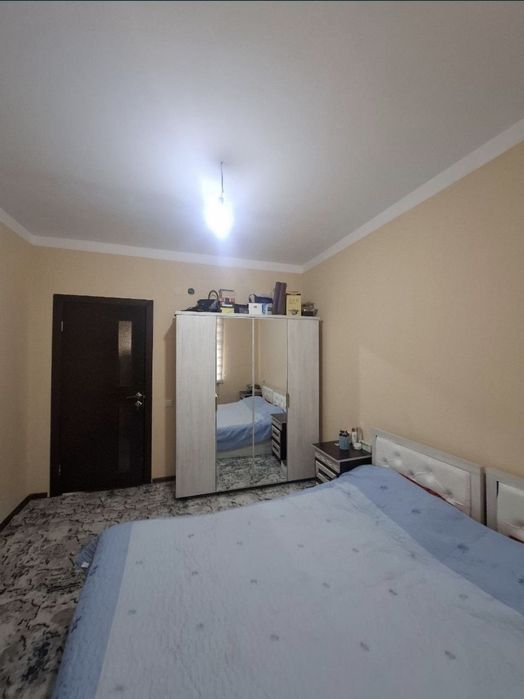 Срочно сотилади Сергелий 5а 3 хона  4-этаж, 7 этажка   57м²,