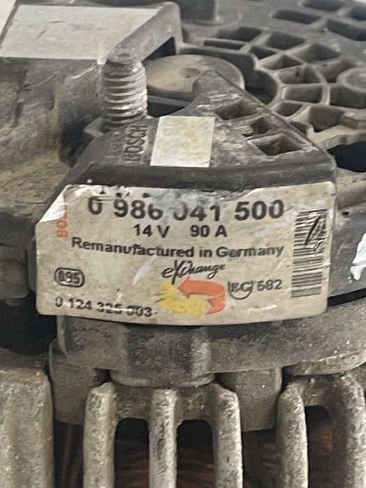 Alternator Volkswagen Golf Iv 1J1 1997 - 2007 1.4/1.6I 0986041500