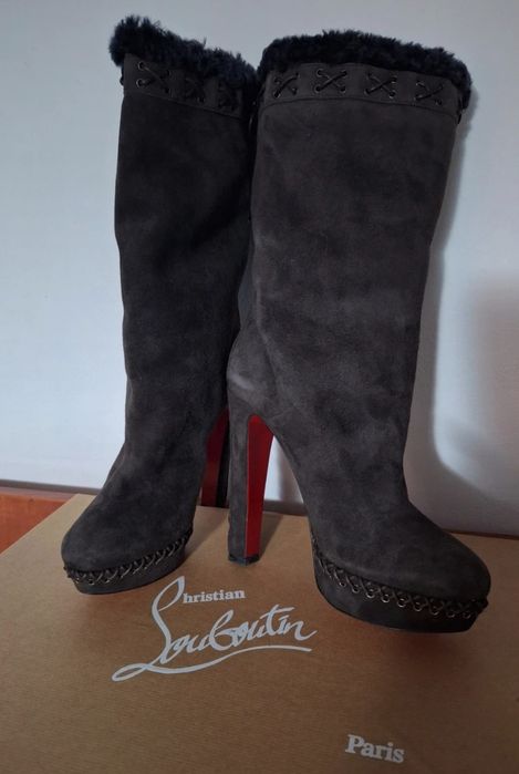 Cizme Christian Louboutin lungi cu toc gros din piele întoarsă