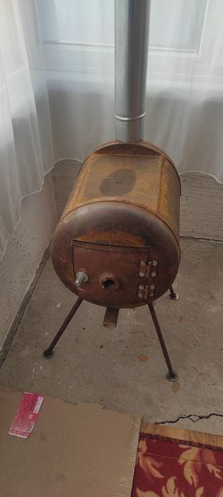Продам печь для рыбалки в палатку.