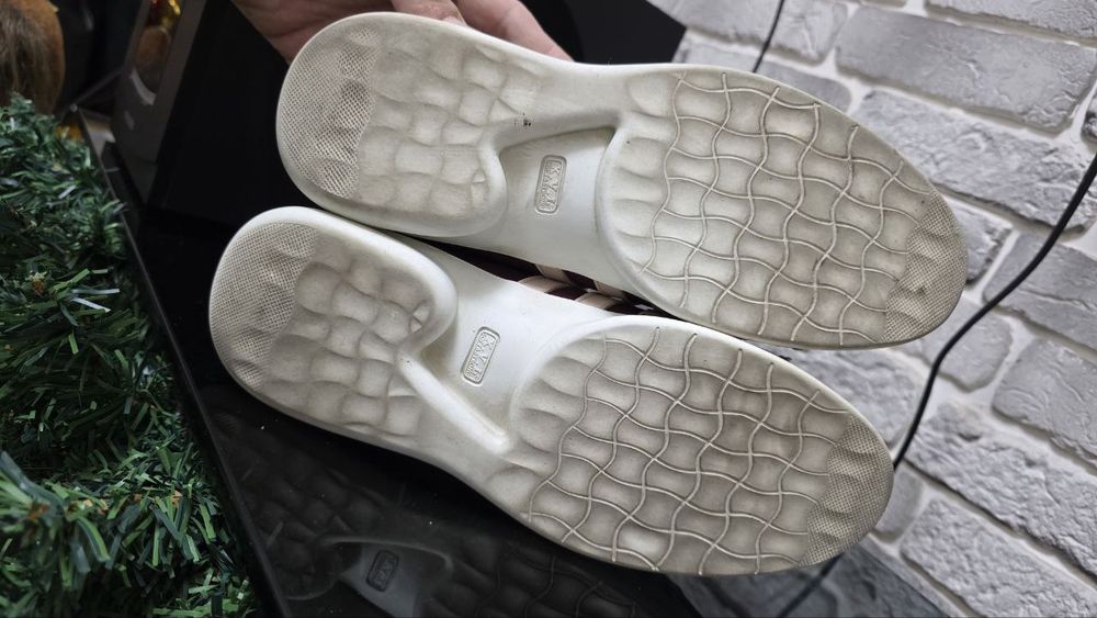 Оригинальные кроссы Gregory