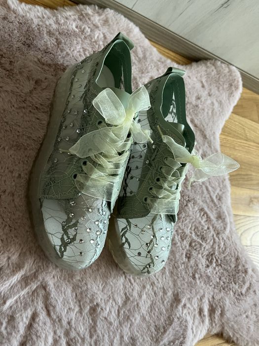 Много красиви Обувки ново