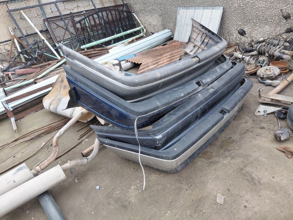 Опель вектра а  задний бампер