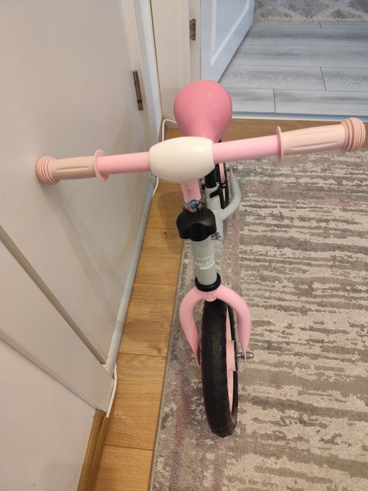Vând biciclete starea noi