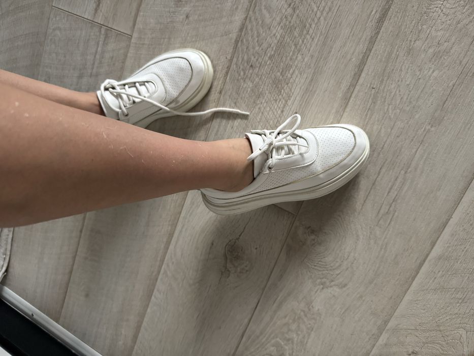 Кроссовки турецкие