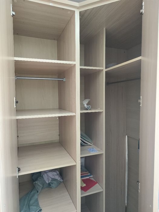 Продам шкаф угловой